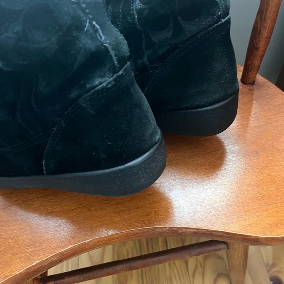 Coach Black Suede Tullip Winter Boots Size 9 - Picture 12 of 16